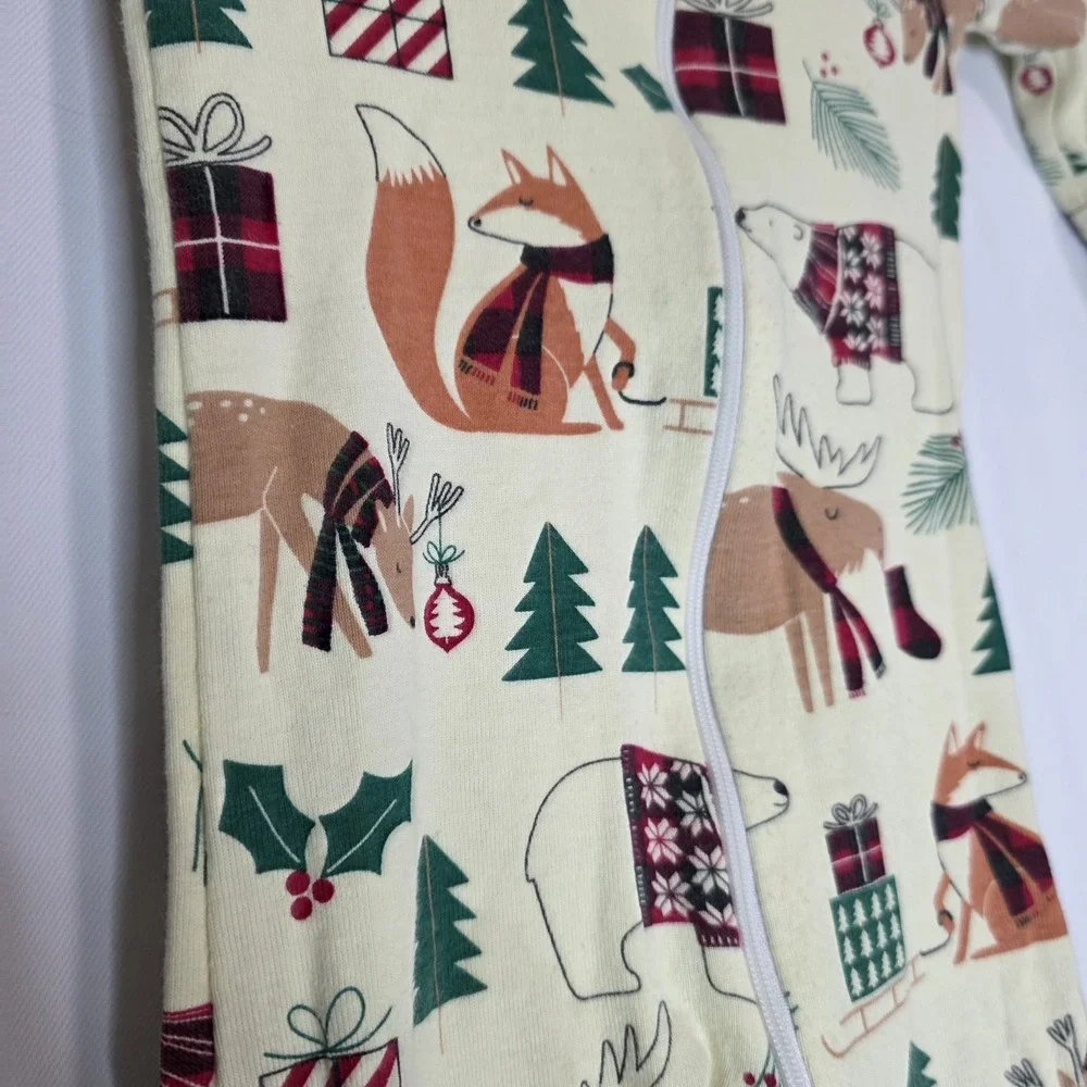 9-12M Footed‎ Pajamas Holiday Animals Zip Up Sleeper Christmas Forest Print